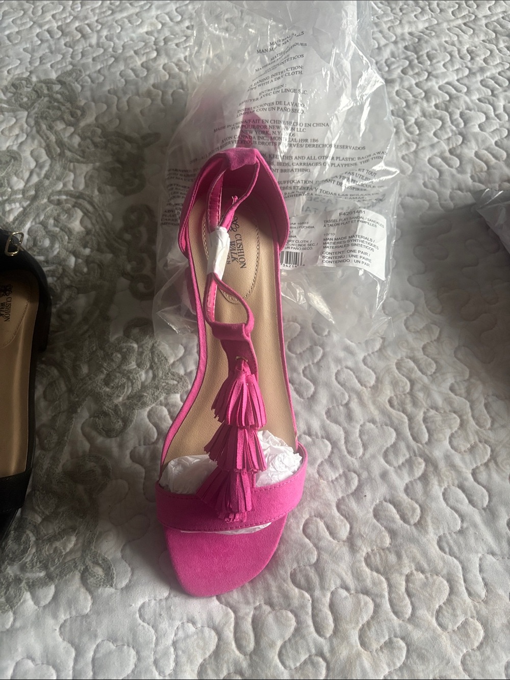Cushion Walk by Avon Fuchsia Tassel Suede Open-Toe Women's Sandals Size 10